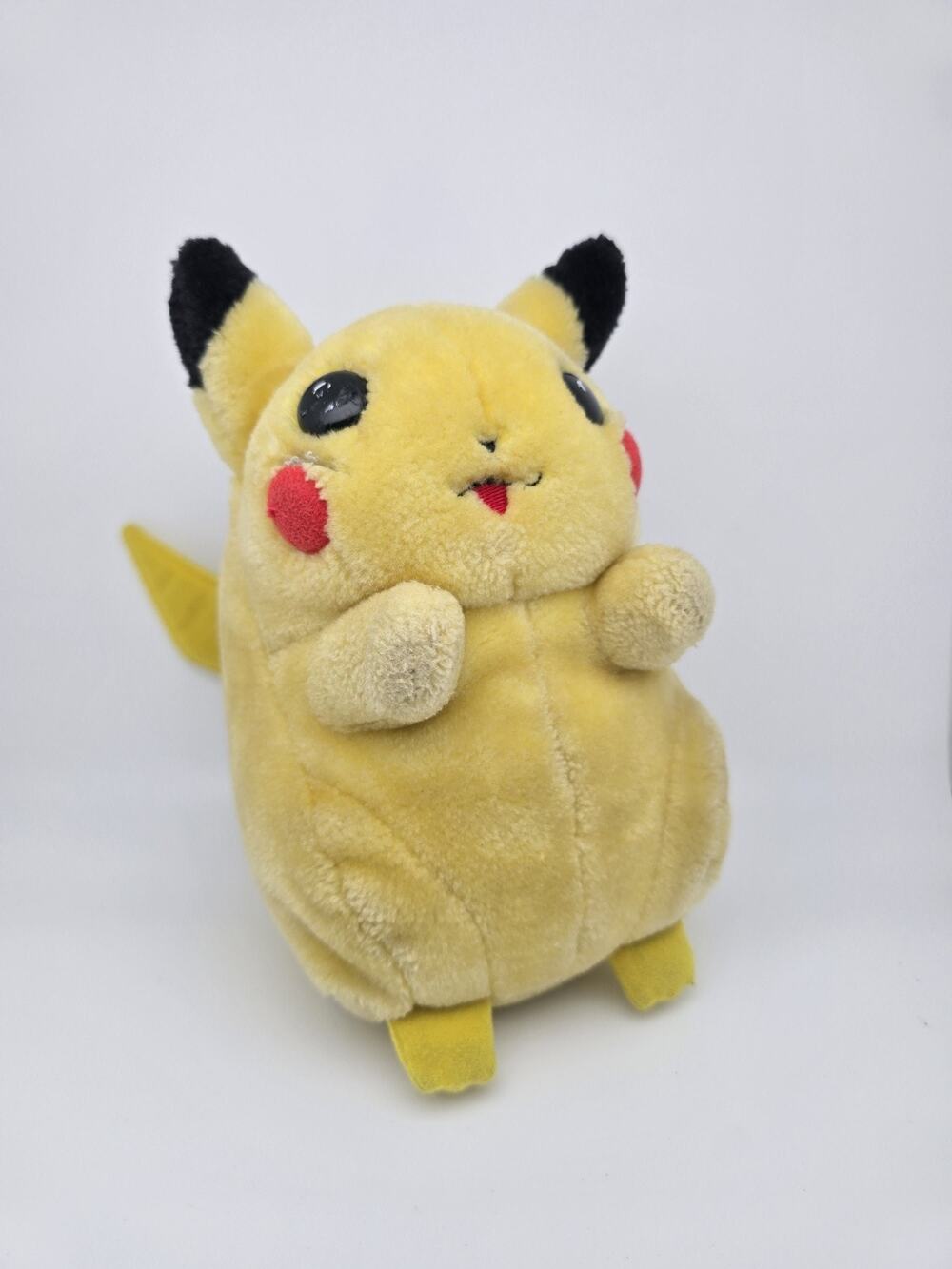 VTG 1998 Pokemon Talking Pikachu I Choose You 8” Plush Lights Up Moves Video